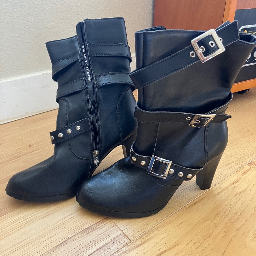 BRAND NEW Ride Tecs Women's 10 inch Three Buckle Boot Size 9.5